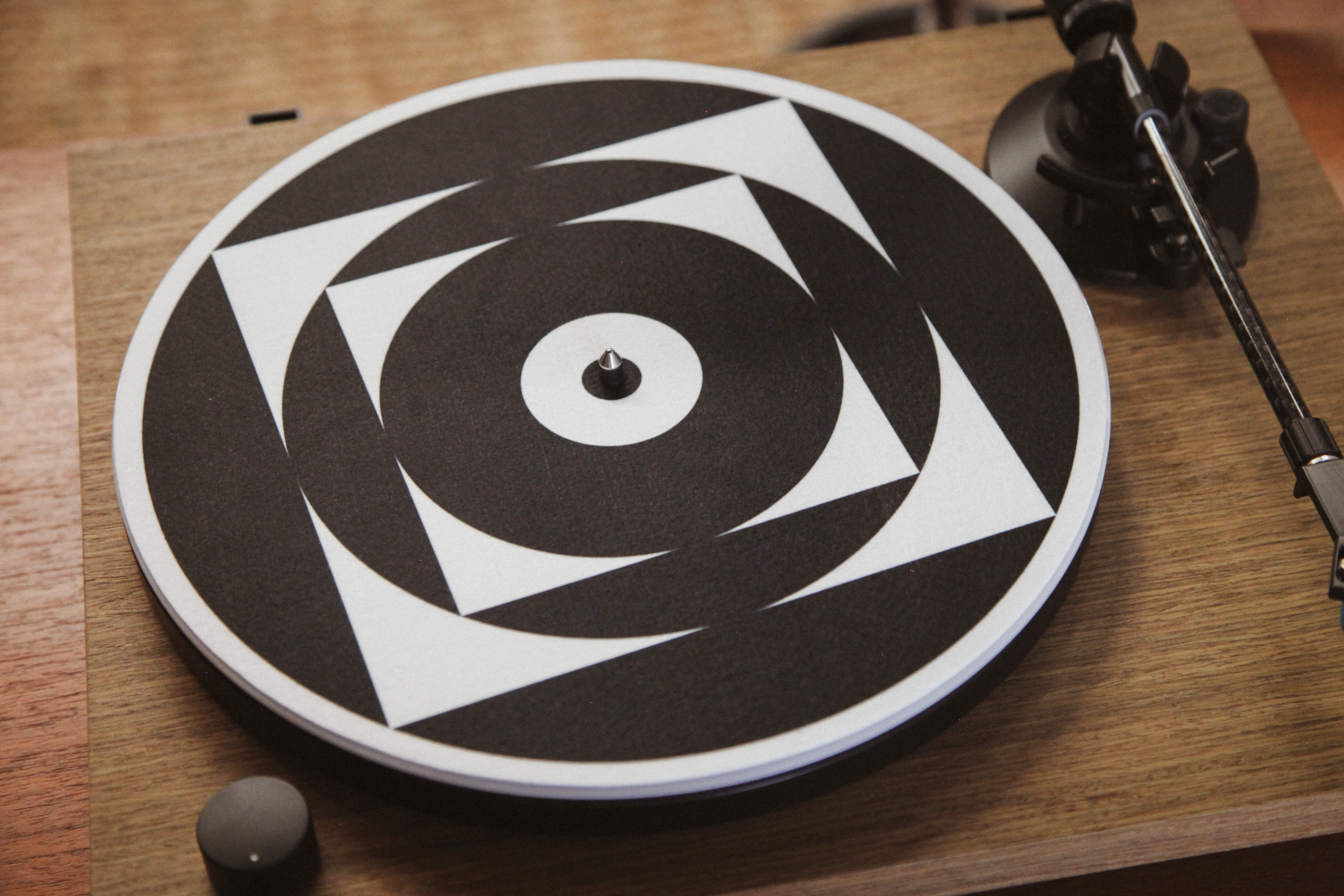 IMPRESSED FELT SLIPMAT